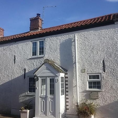 Mermaid Cottage, Historic House By The Sea Hemsby Exterior photo